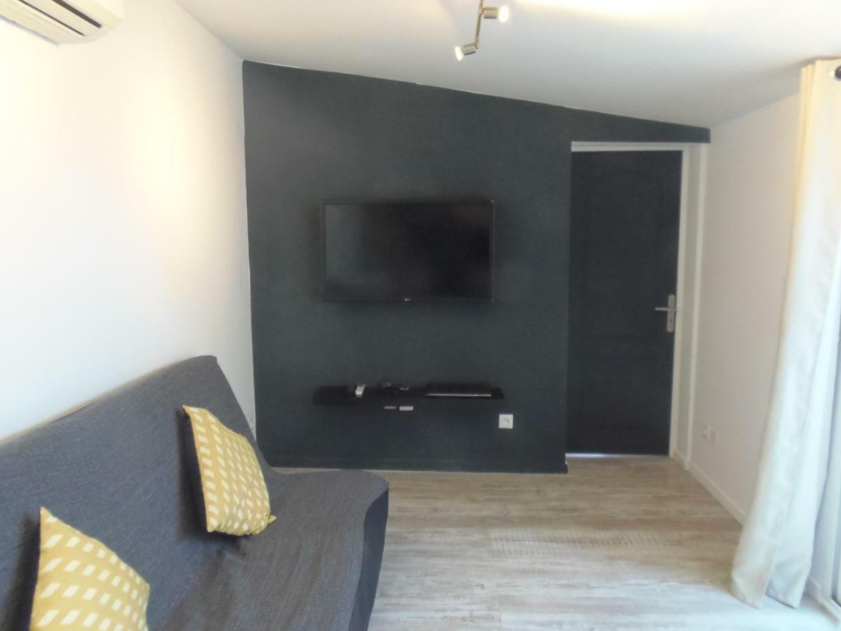 Apartamento Joli Mazet Entre Montpellier Et Nimes Aimargues Exterior foto